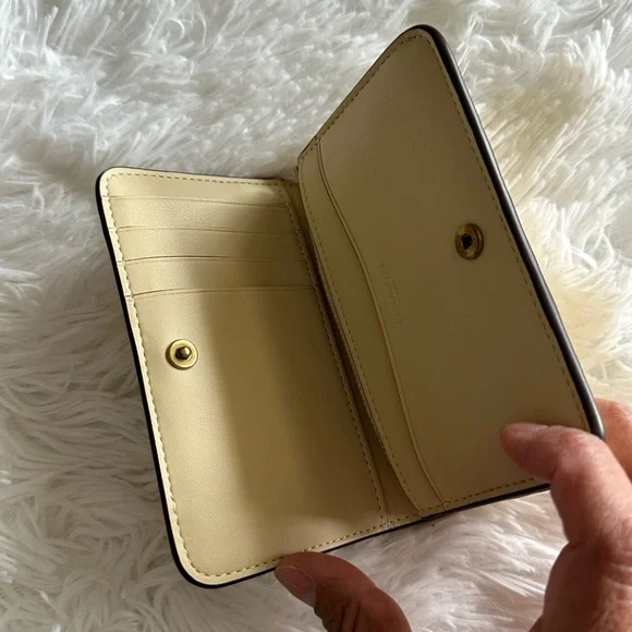 Coach Essential slim Card case - Picture 10 of 15